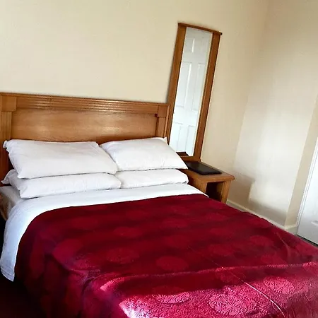 Westgate House Couette-café 3*