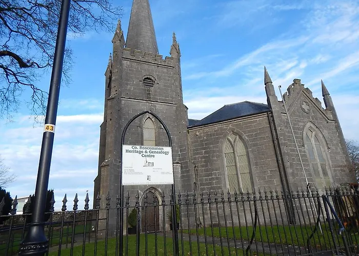 Westgate House לינה וארוחת בוקר Strokestown